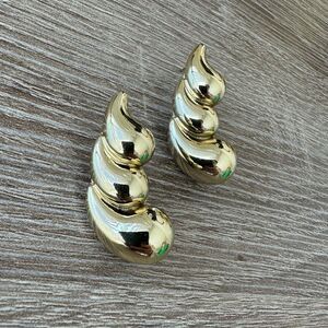 Vintage style earrings A1075